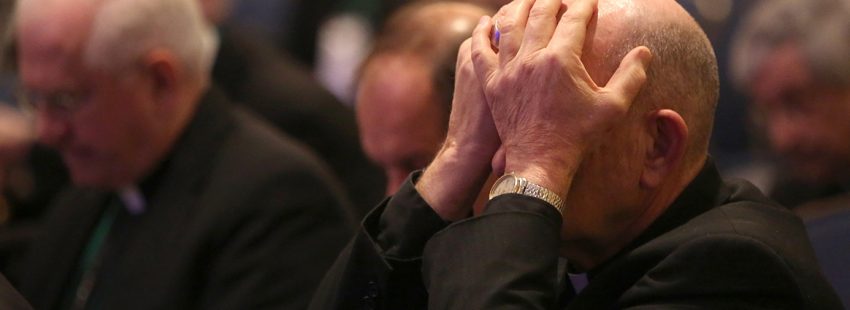 Una víctima en la cumbre antiabusos: “Estuve embarazada tres veces de un sacerdote… Me hizo