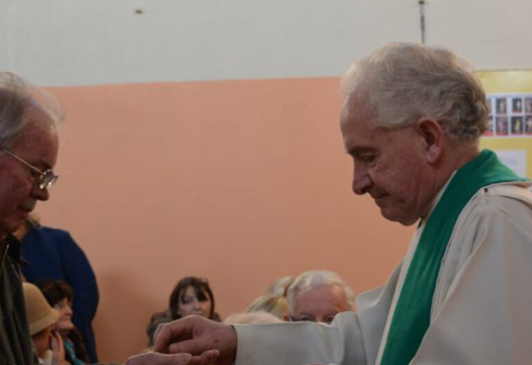 Caso Flannery: Doctrina de la Fe impide volver al sacerdote que lleva ocho años apartado si no se