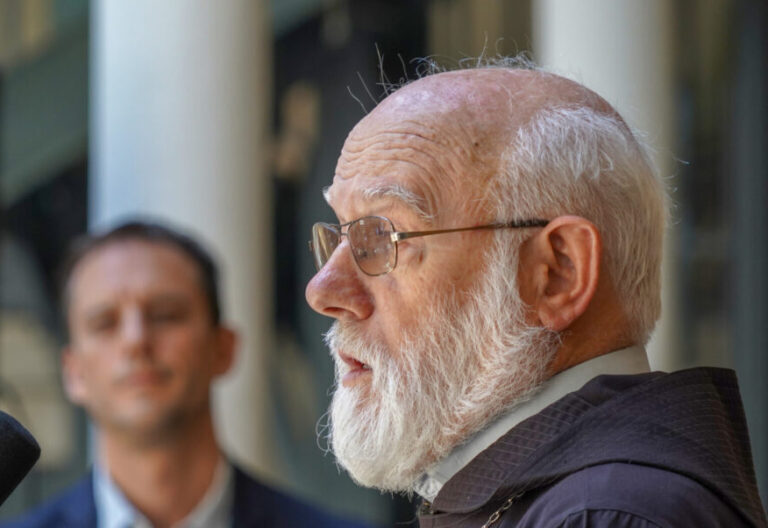 El neocardenal Celestino Aós pide “respetar tiempos y procesos” tras el plebiscito en Chile