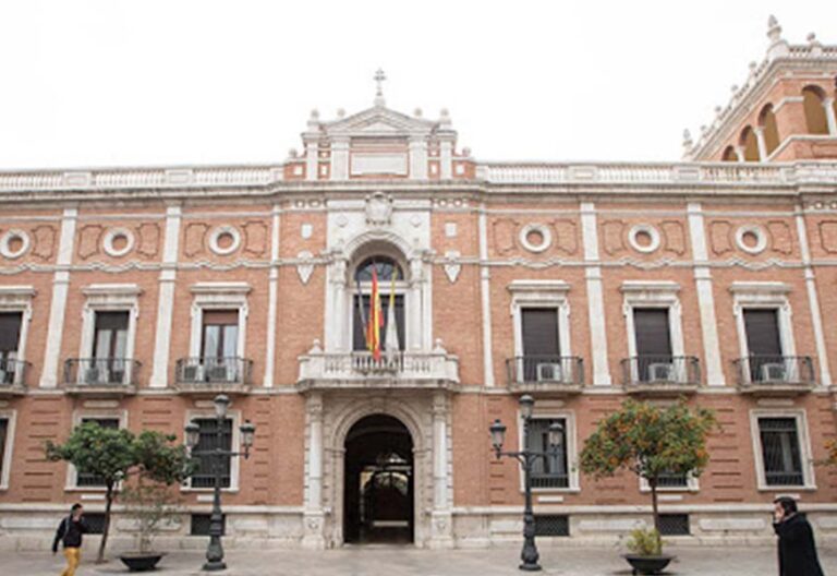 Los colegios diocesanos de Valencia: “Es falso que nuestra formación afectivo-sexual incluya