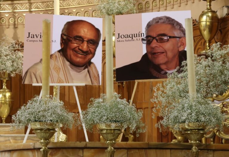 Fotografías de los sacerdotes jesuitas asesinados