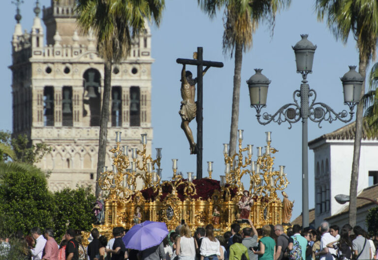 El Betis – Barça pone en peligro la procesión magna del Congreso de Hermandades de Sevilla