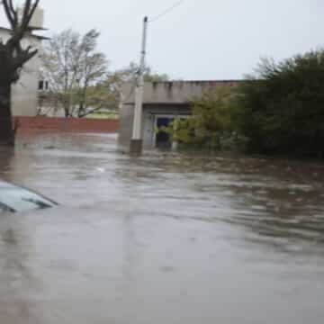 Los obispos argentinos piden solidaridad con los afectados por las inundaciones