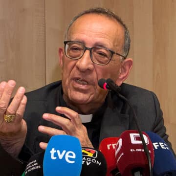 Juan José Omella, cardenal arzobispo de Barcelona en el Pontificio Colegio Español San José en